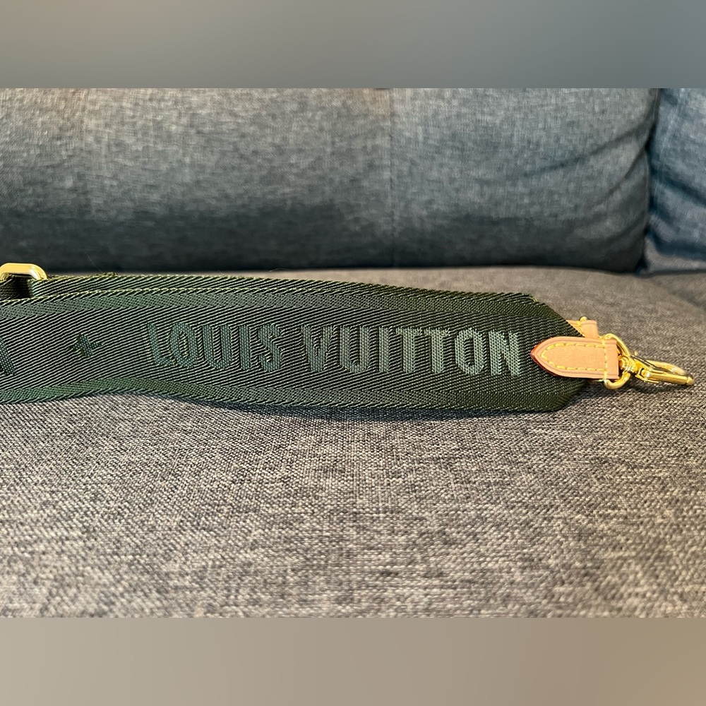 ❌SOLD❌ Louis Vuitton Multi Pochette Accessories Strap in Khaki - Picture 6 of 14